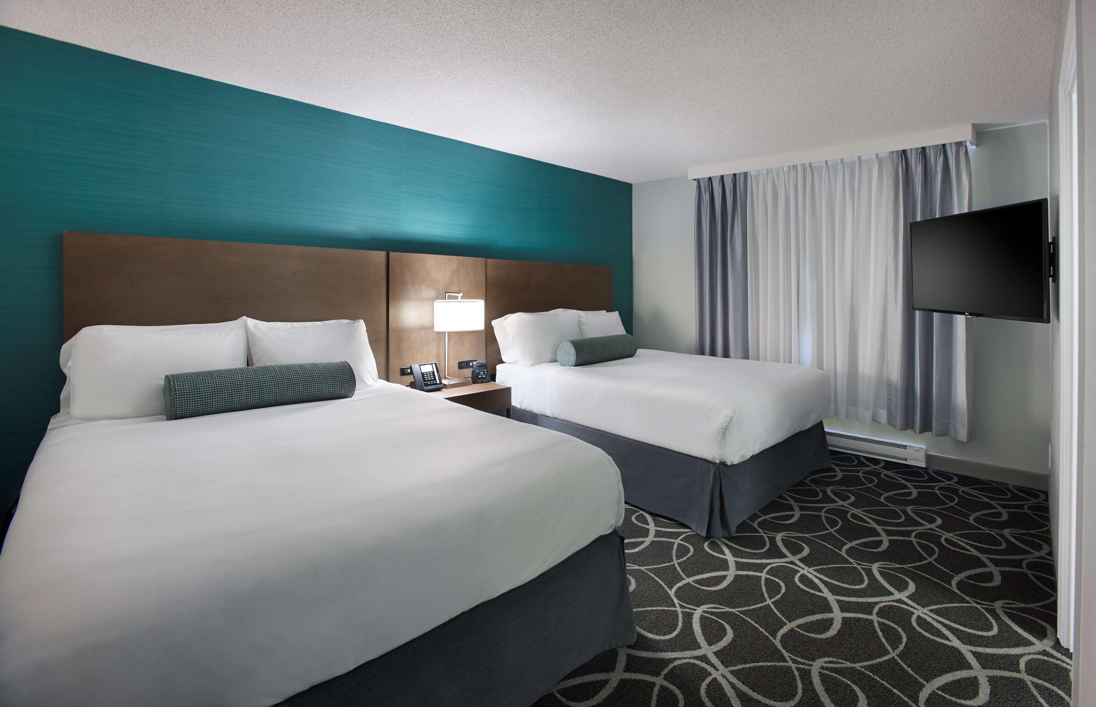 Radisson Suites Hotel Toronto Airport Exterior foto