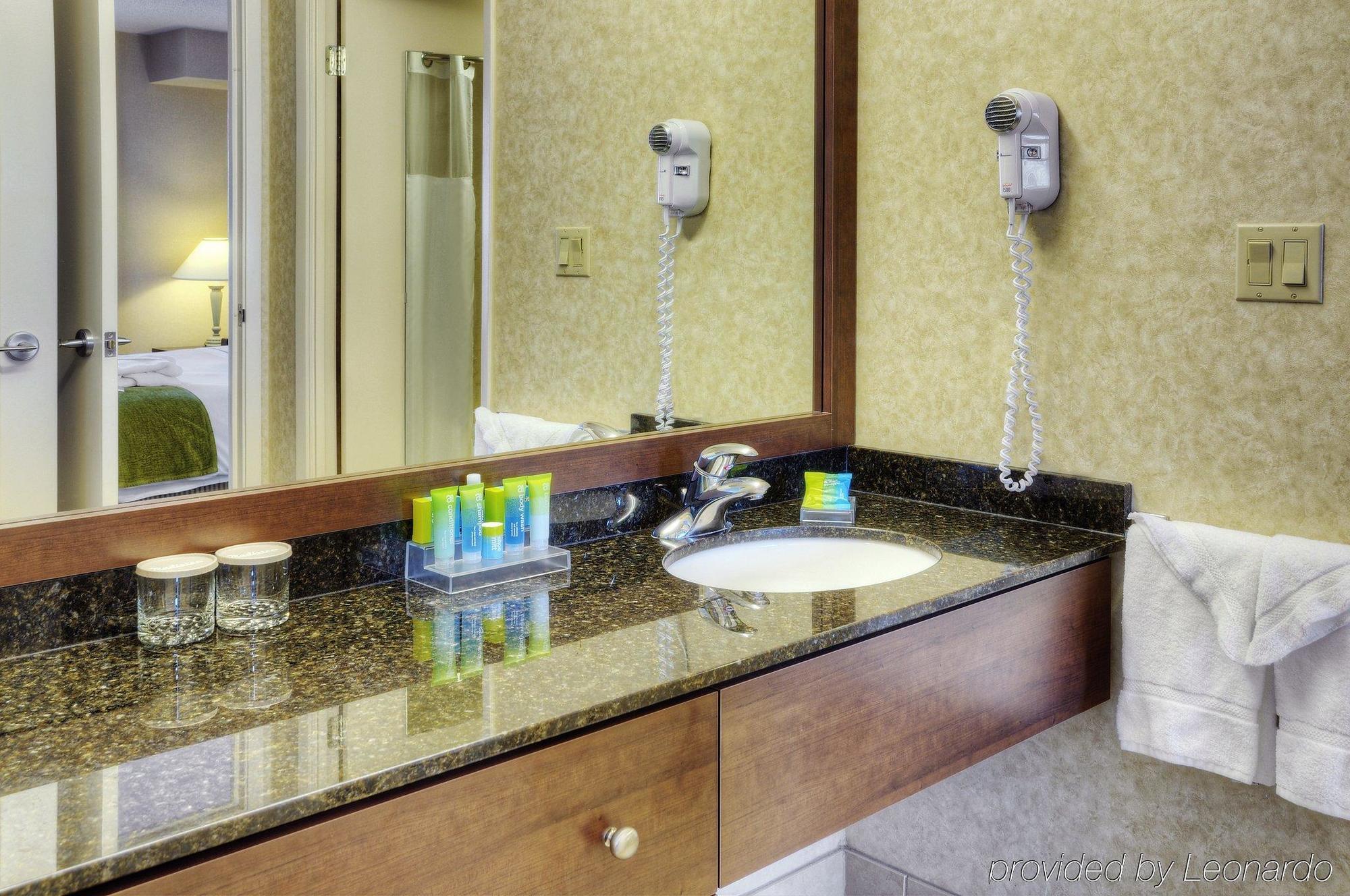 Radisson Suites Hotel Toronto Airport Zimmer foto